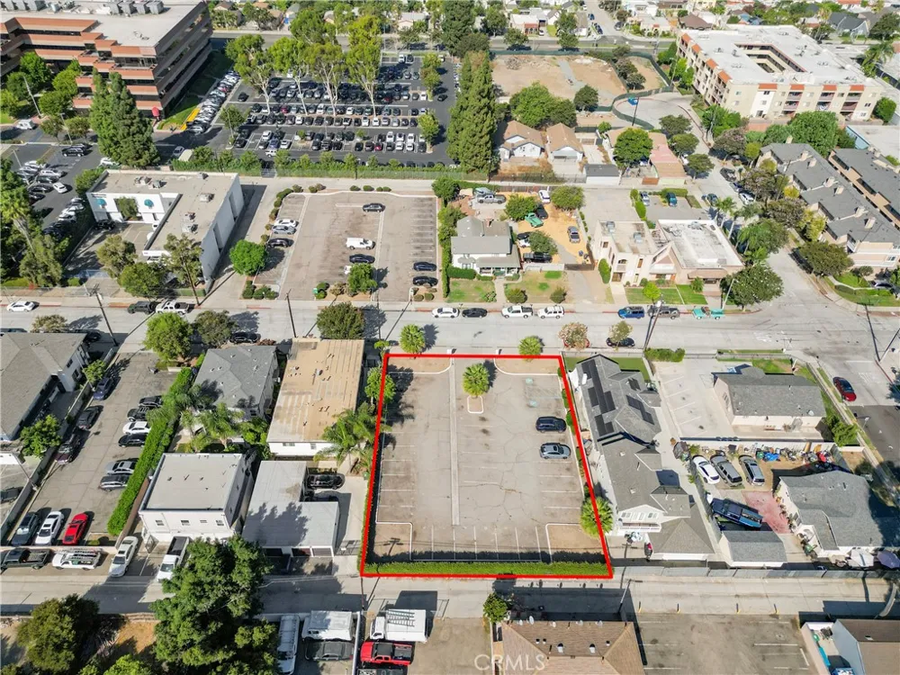 835 Patron Street Santa Ana, CA 92701