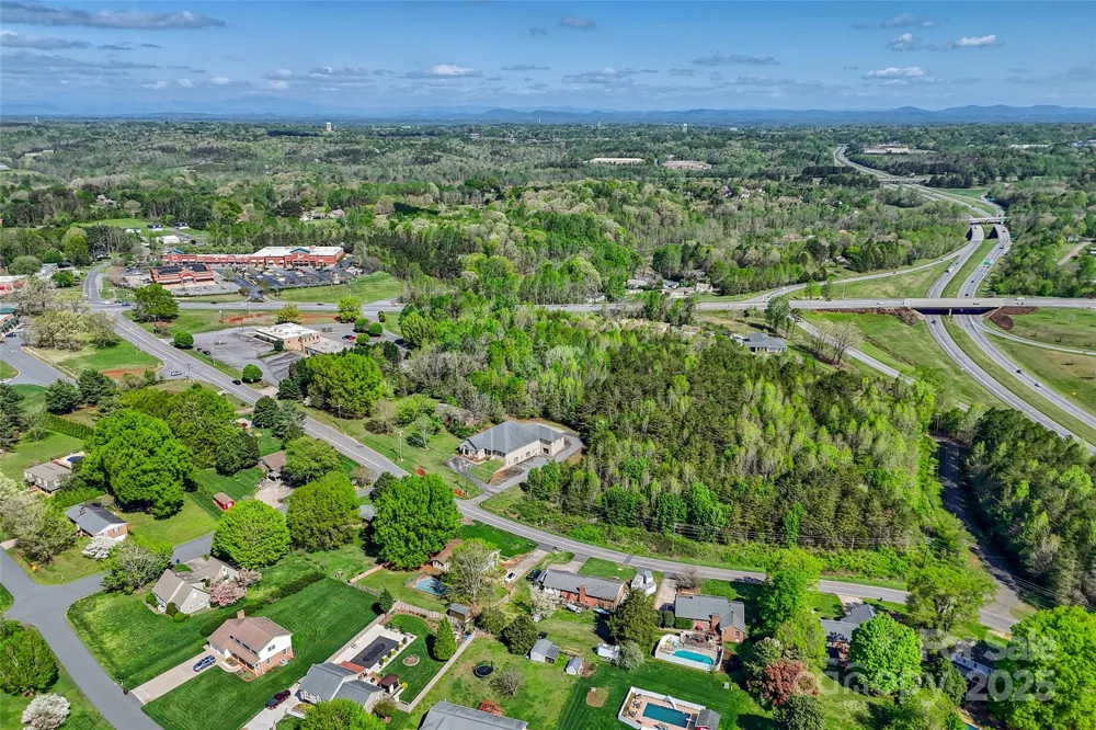 1100 Zion Church Road Hickory, NC 28602