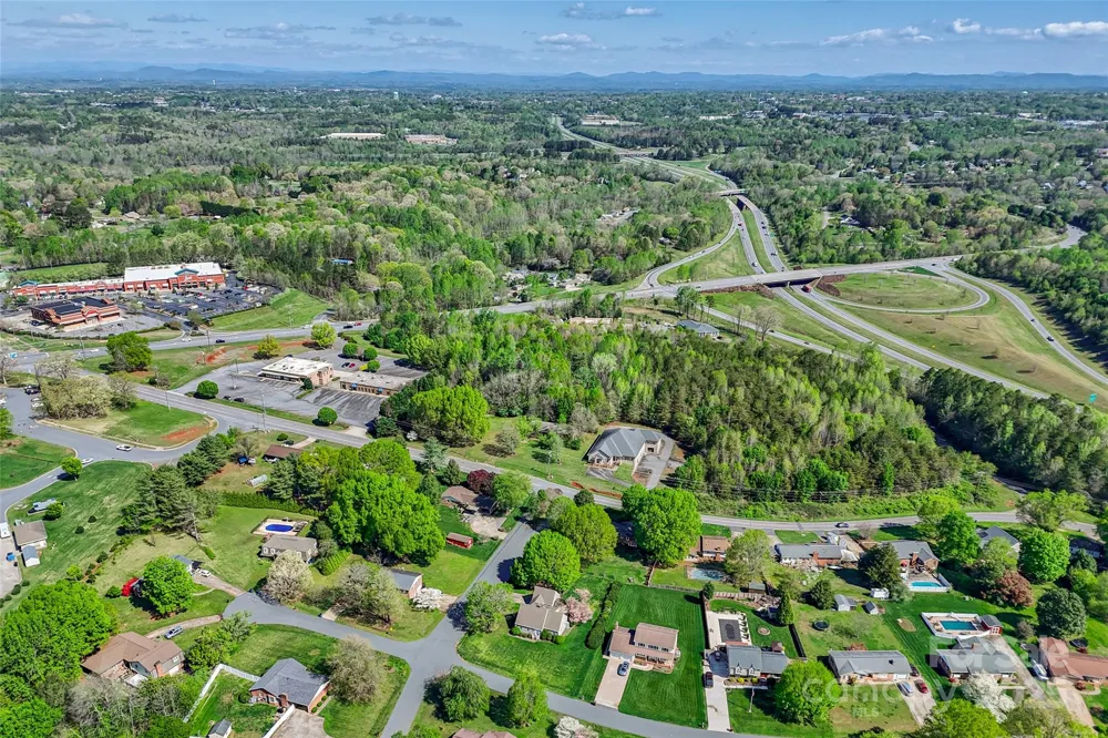 1100 Zion Church Road Hickory, NC 28602
