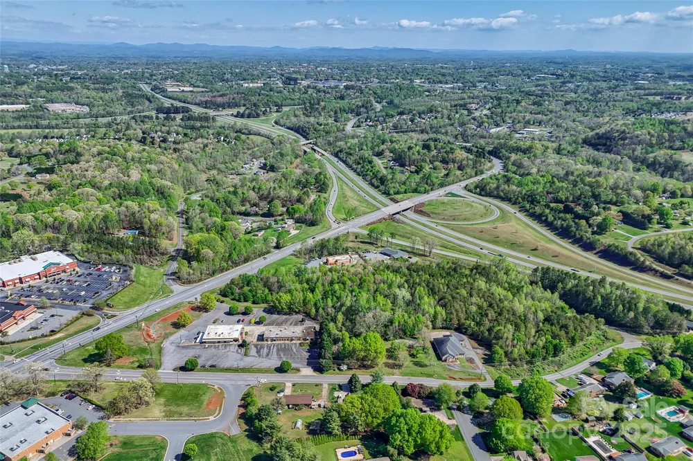 1100 Zion Church Road Hickory, NC 28602