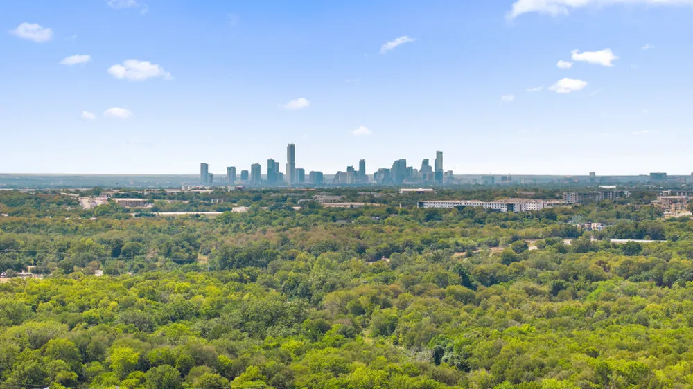 7321 Annette Cove Austin, TX 78724