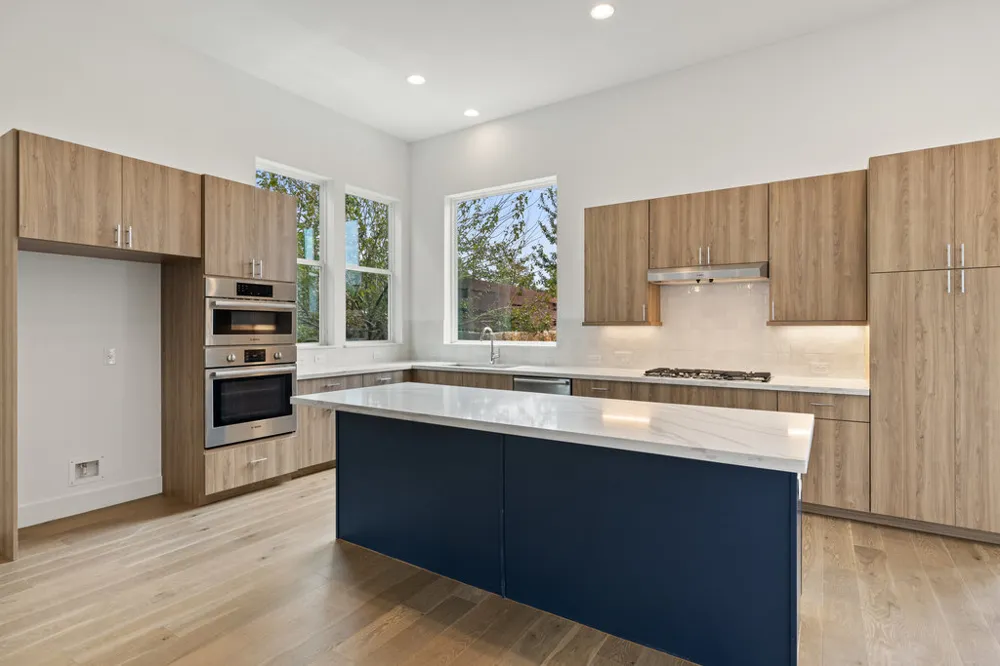 7321 Annette Cove Austin, TX 78724