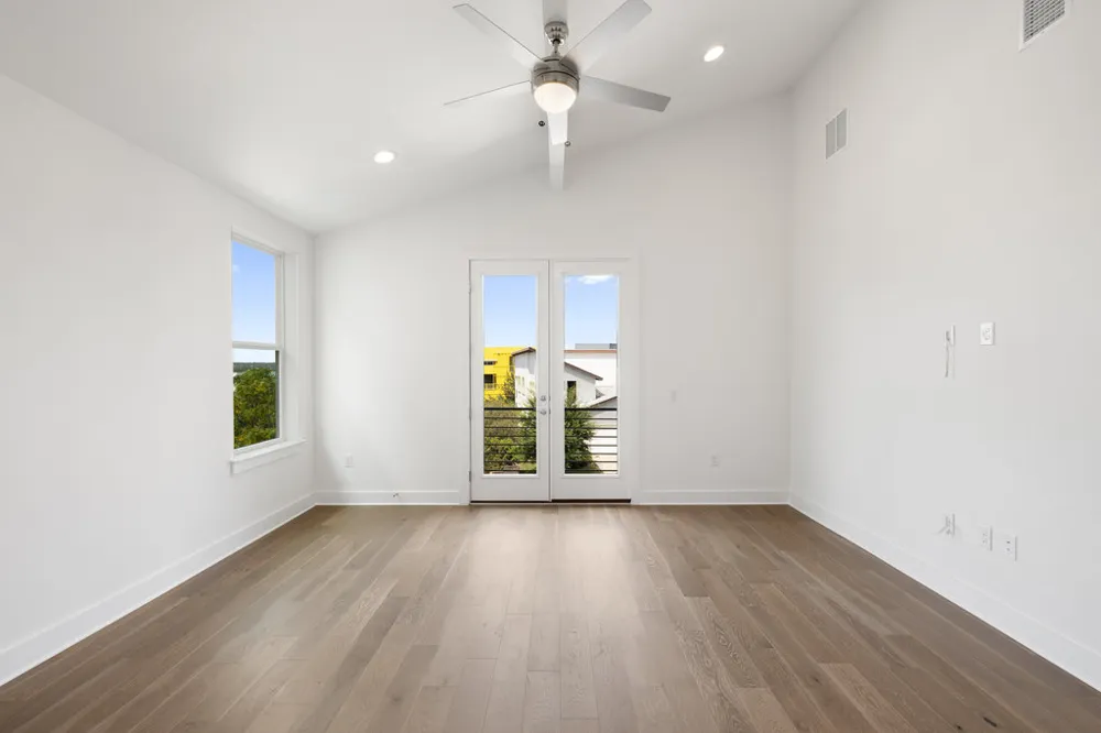 7321 Annette Cove Austin, TX 78724