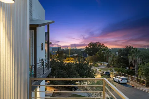 7321 Annette Cove