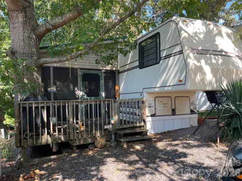112 Deerfield Drive #185B