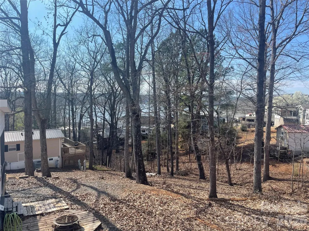 112 Deerfield Drive #185B New London, NC 28127