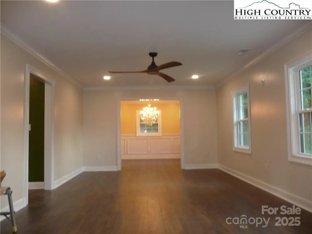 384 New River Heights #12 Boone, NC 28607