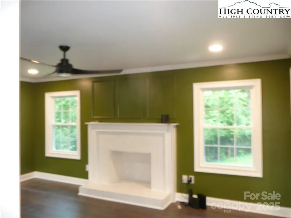 384 New River Heights #12 Boone, NC 28607