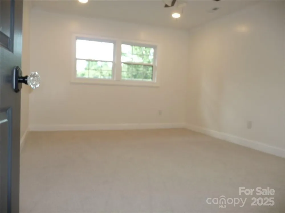 384 New River Heights #12 Boone, NC 28607