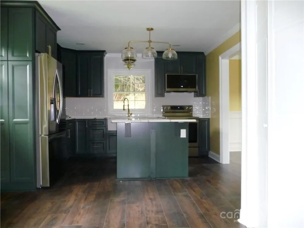 384 New River Heights #12 Boone, NC 28607