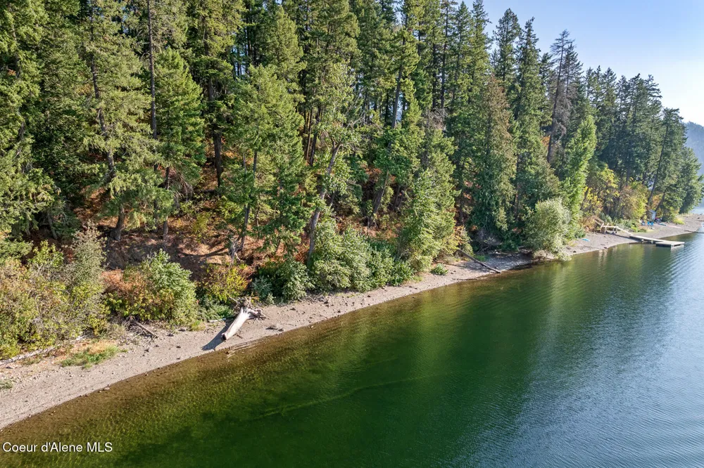 Osprey Road Spirit Lake, ID 83869