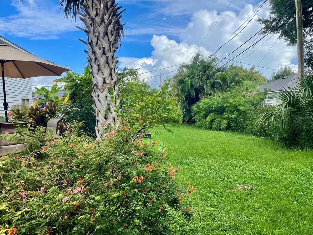 2615 WILLOW OAK DRIVE Edgewater, FL 32141