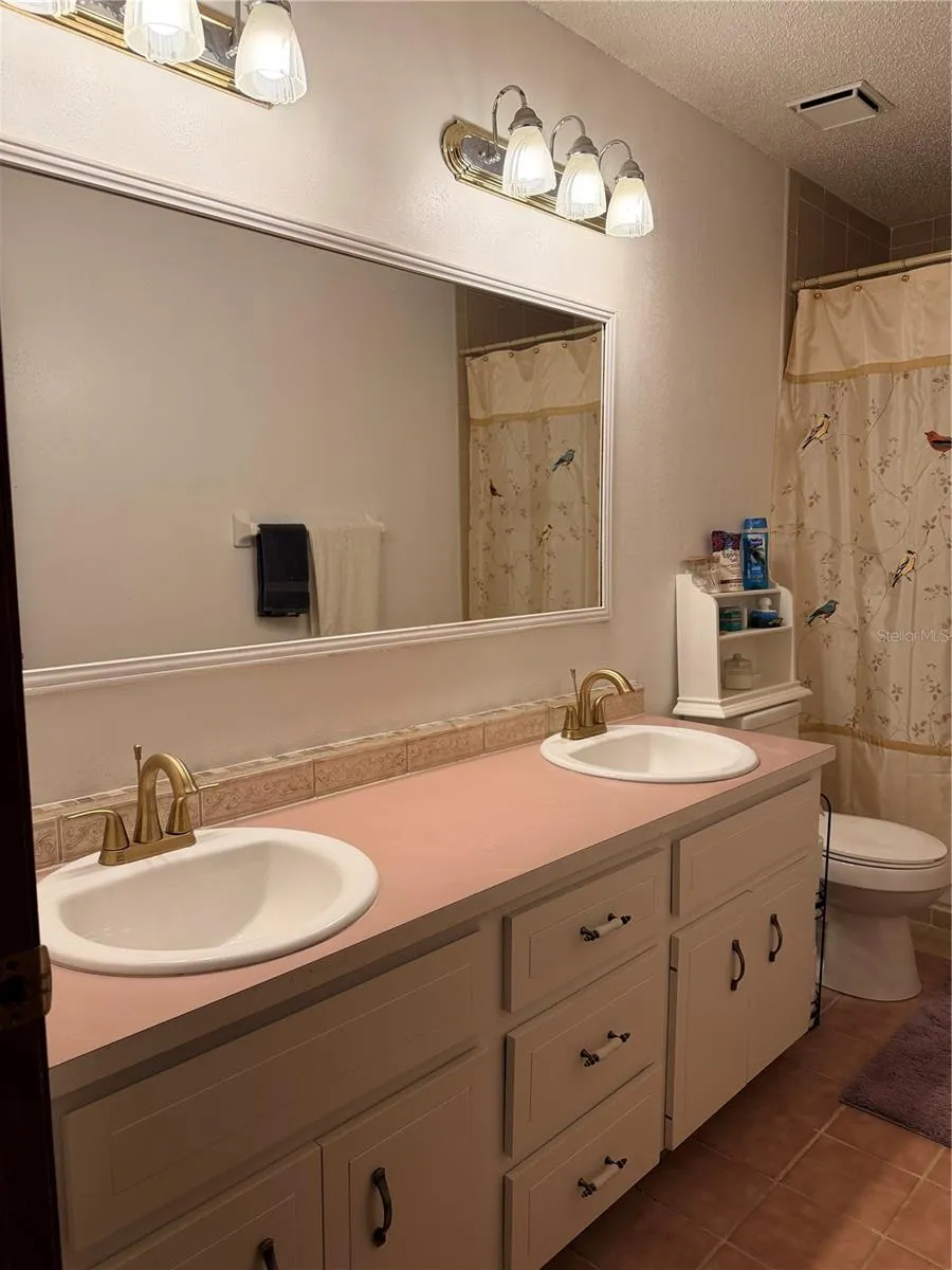 2615 WILLOW OAK DRIVE Edgewater, FL 32141