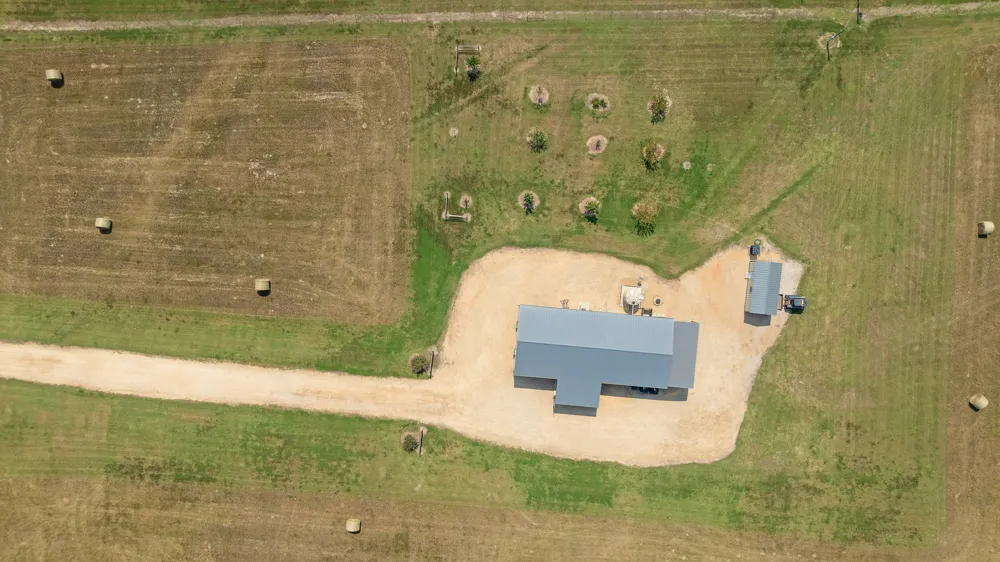 1750 County Road 34430 Sumner, TX 75486