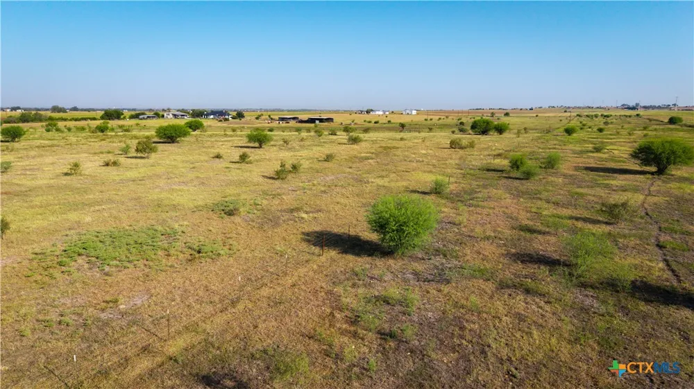 2525 Fm-2623 Seguin, TX 78155