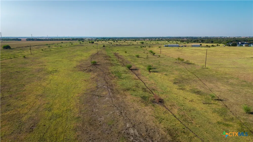 2525 Fm-2623 Seguin, TX 78155