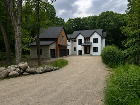 1426 Holdridge Circle