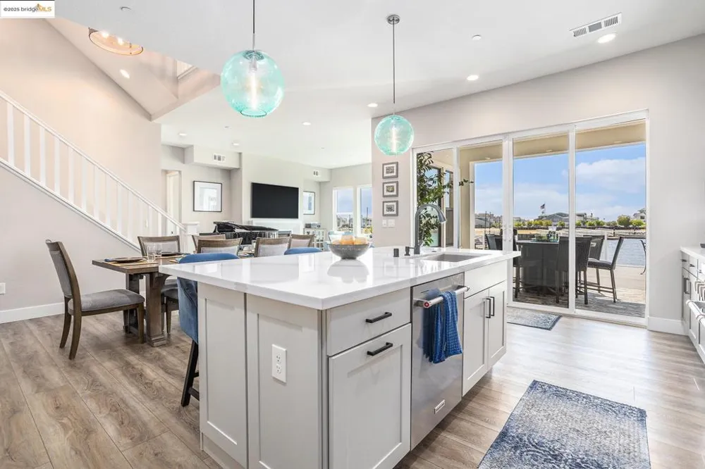3143 Delta Coves Dr Bethel Island, CA 94511