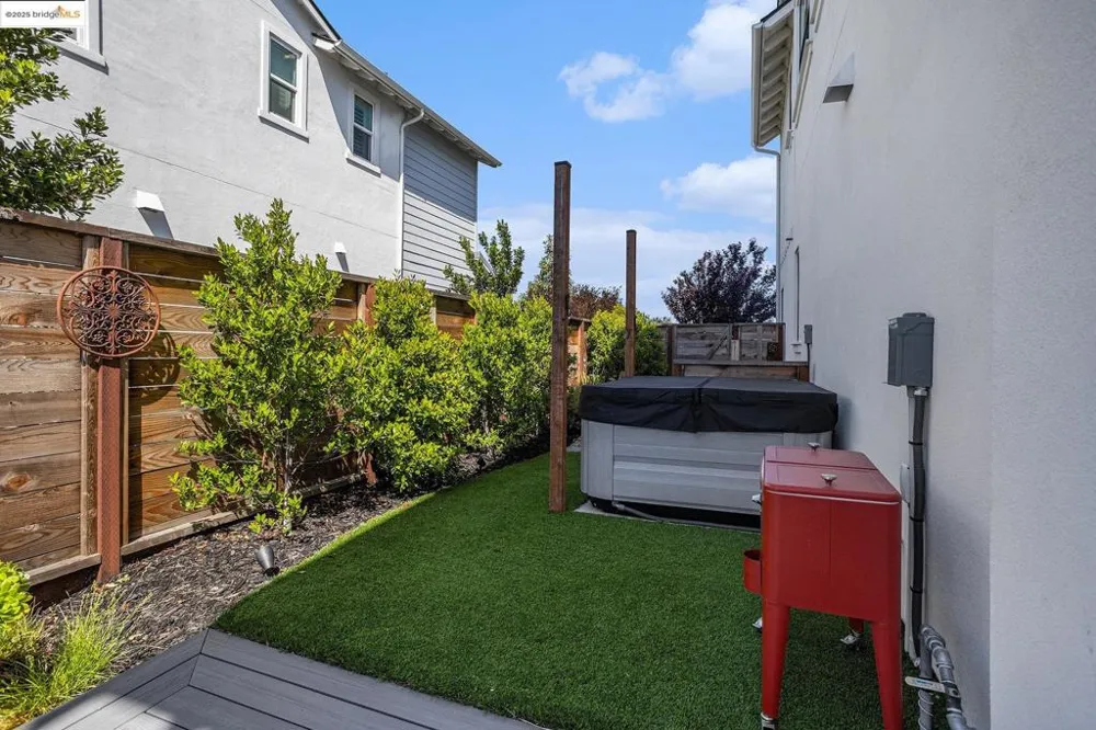 3143 Delta Coves Dr Bethel Island, CA 94511