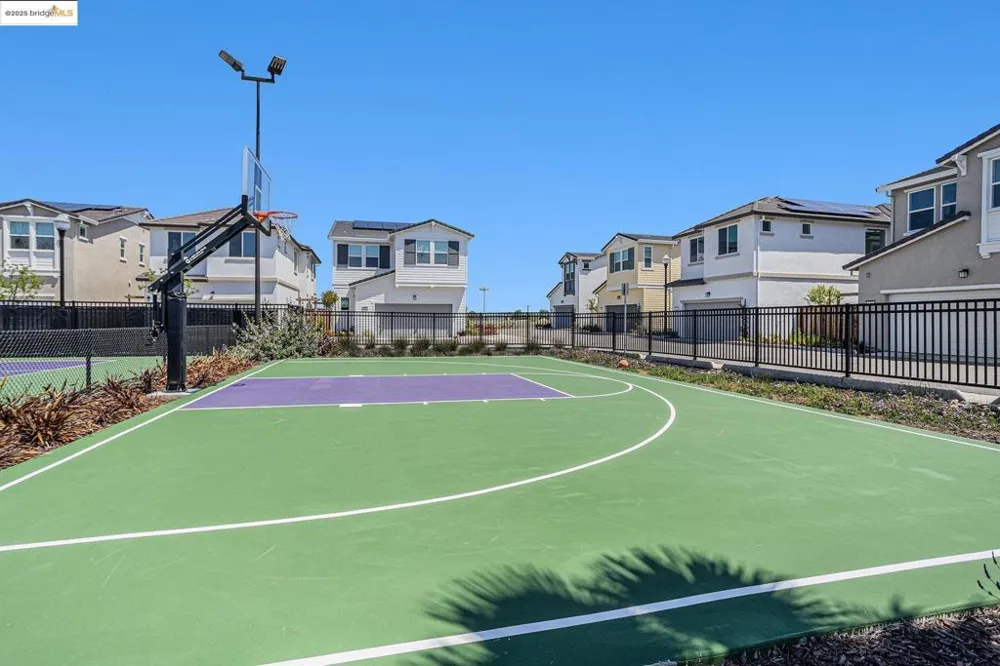 3143 Delta Coves Dr Bethel Island, CA 94511