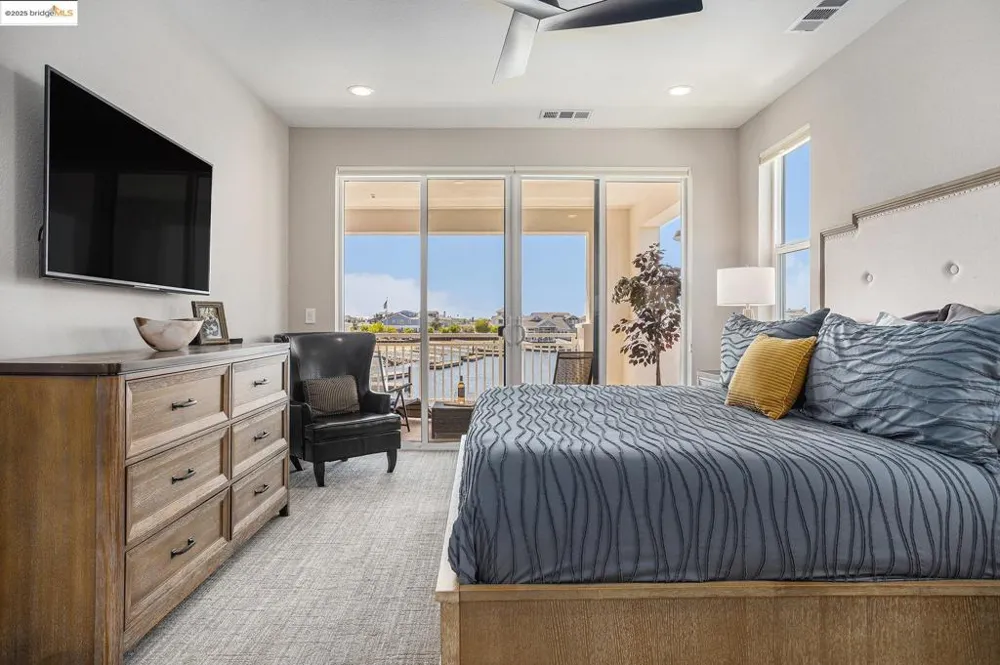 3143 Delta Coves Dr Bethel Island, CA 94511