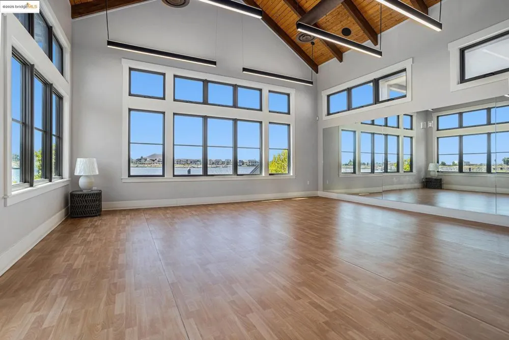 3143 Delta Coves Dr Bethel Island, CA 94511