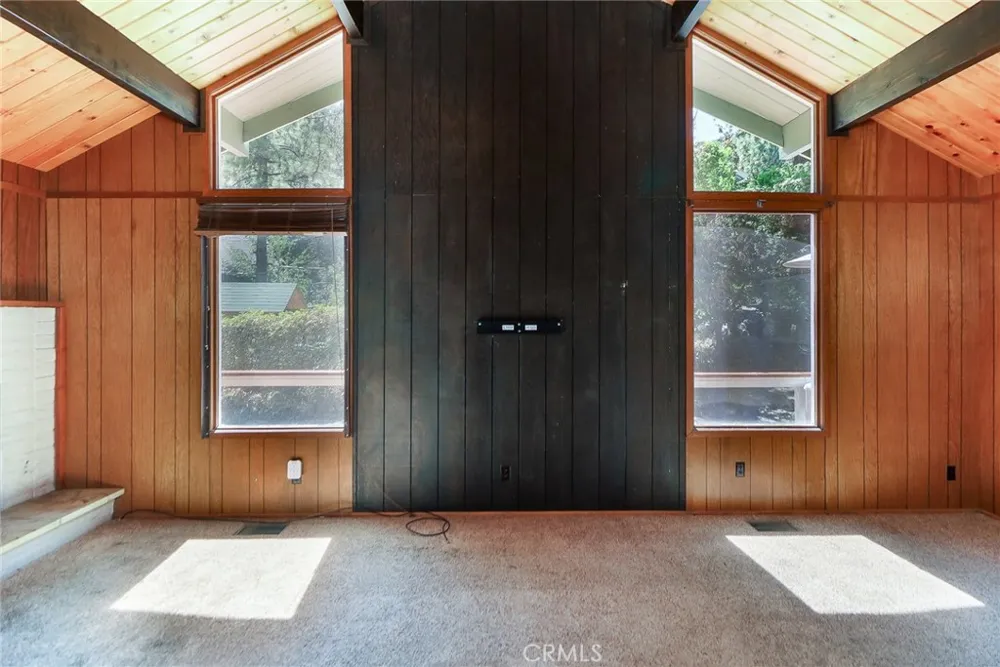 5291 Orchard Dr Wrightwood, CA 92397