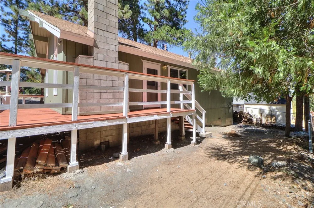 5291 Orchard Dr Wrightwood, CA 92397