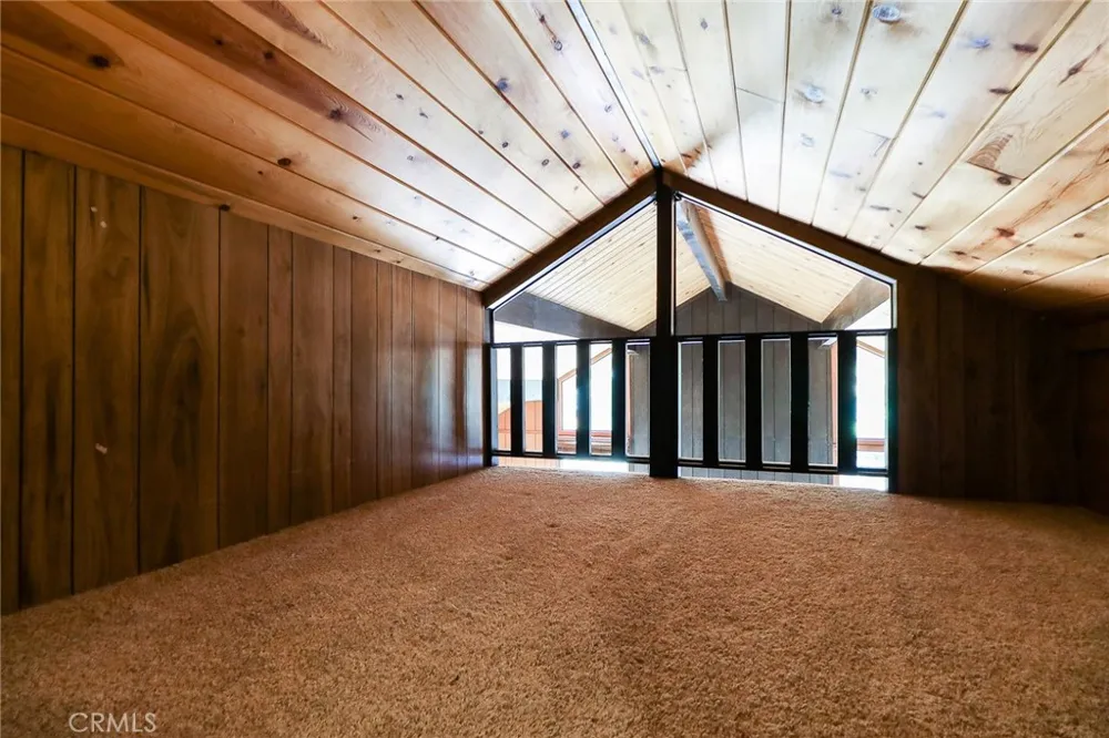 5291 Orchard Dr Wrightwood, CA 92397