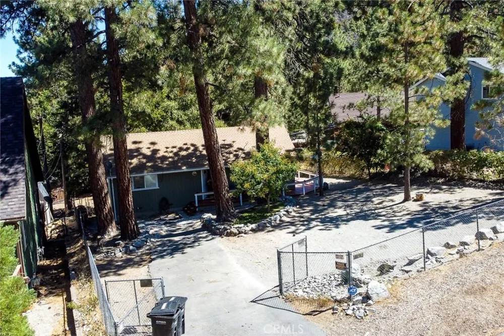 5291 Orchard Dr Wrightwood, CA 92397
