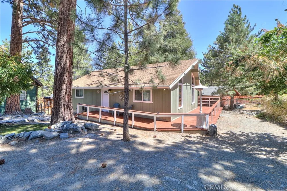 5291 Orchard Dr Wrightwood, CA 92397