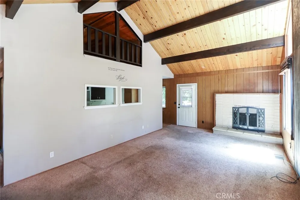 5291 Orchard Dr Wrightwood, CA 92397