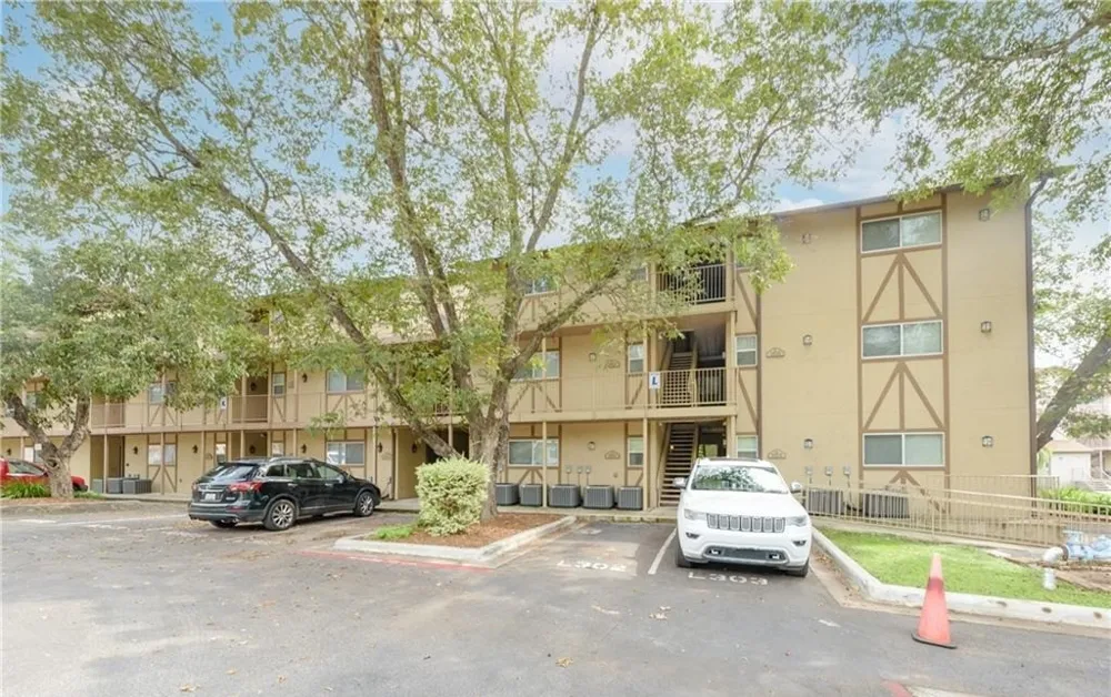 730 E Mather Street #L 303 New Braunfels, TX 78130