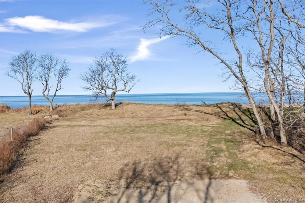 4760 Blue Horizon Bluffs Peconic, NY 11958