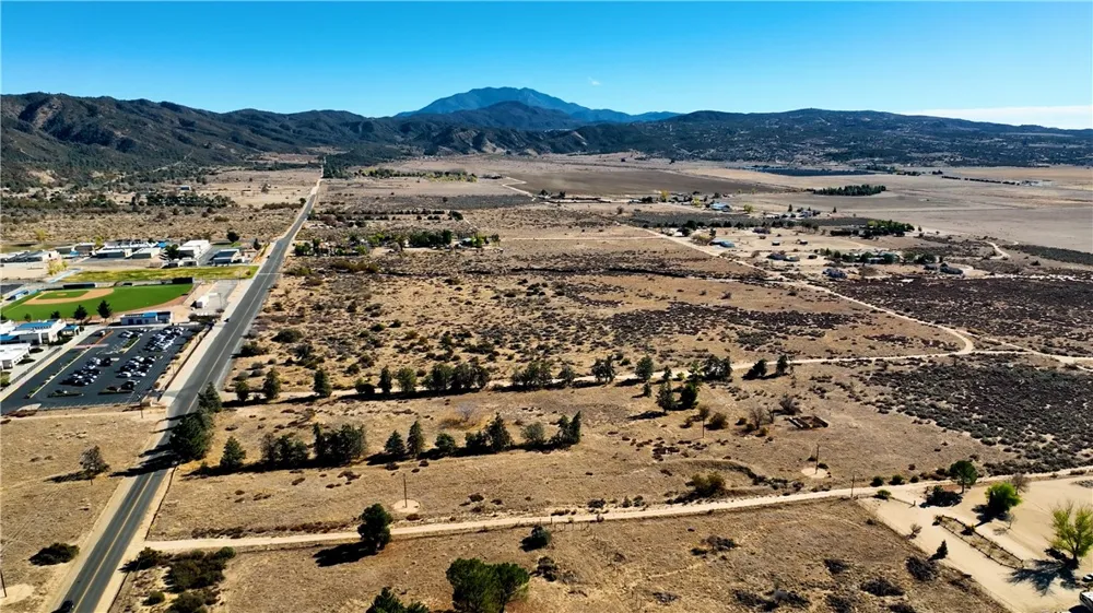 1 Mitchell Road Anza, CA 92539