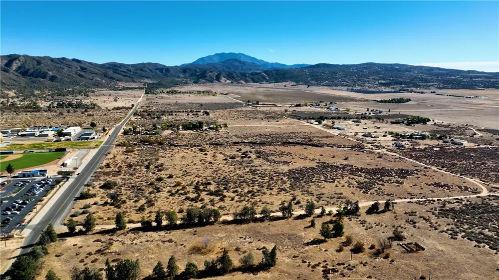 1 Mitchell Road Anza, CA 92539