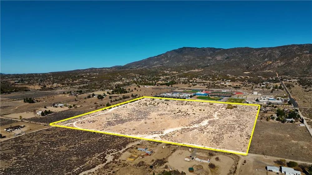 1 Mitchell Road Anza, CA 92539