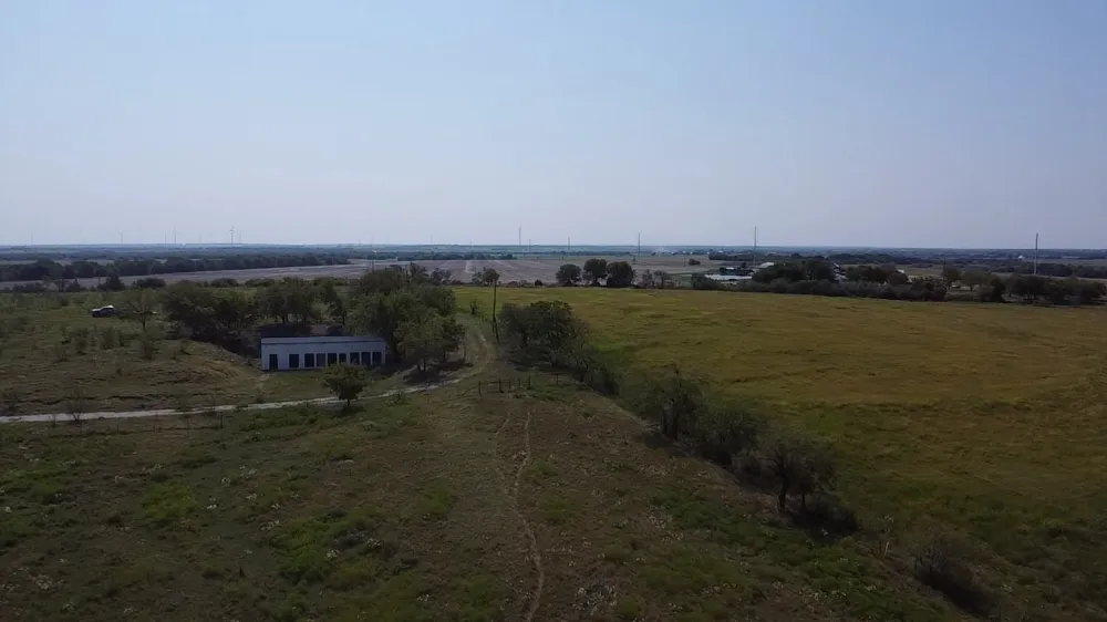 2778 Fm 339 Mount Calm, TX 76673