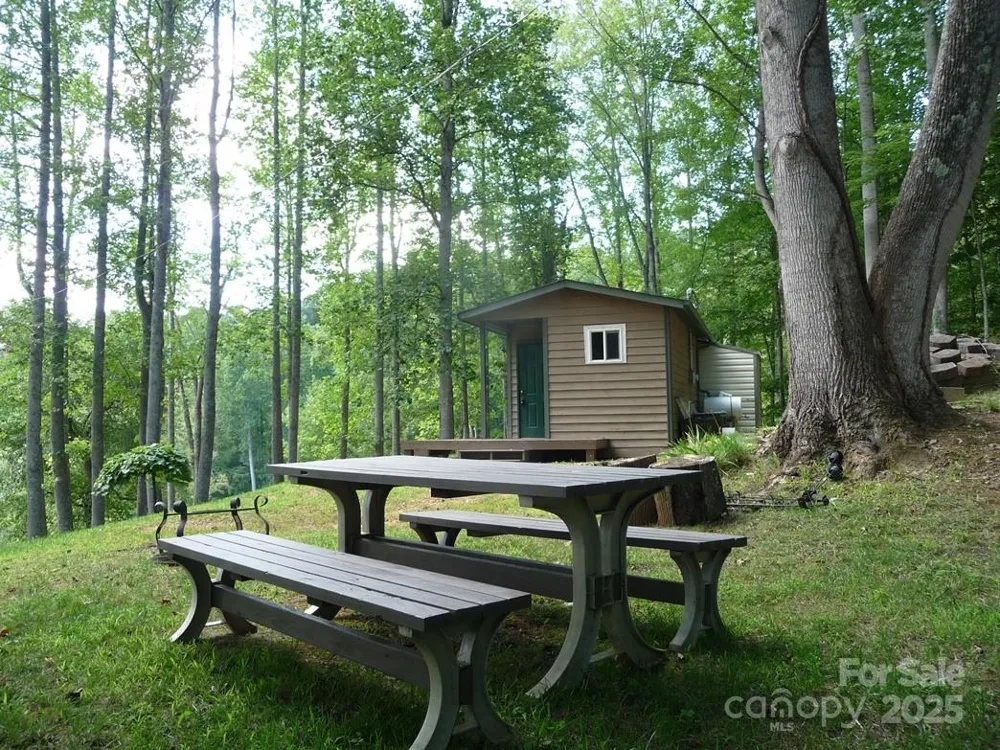 0 Joe Shoemaker Road Vilas, NC 28692