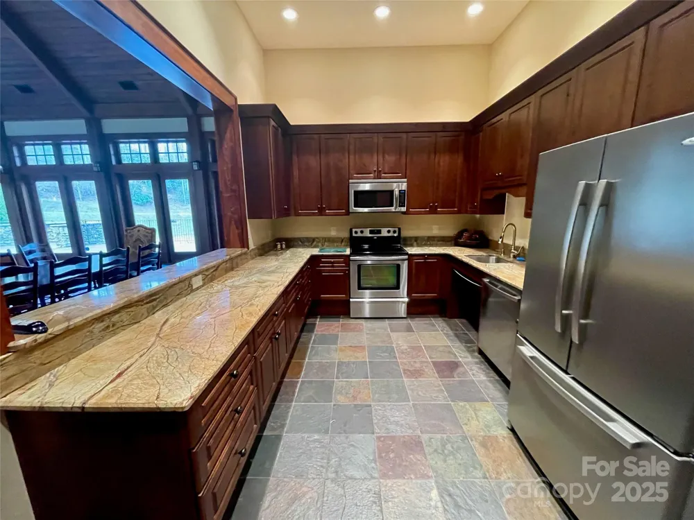 125 Stoneledge Lane #125 Blowing Rock, NC 28605