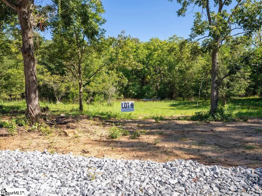 1905 Mckelvey Road Fountain Inn, SC 29644