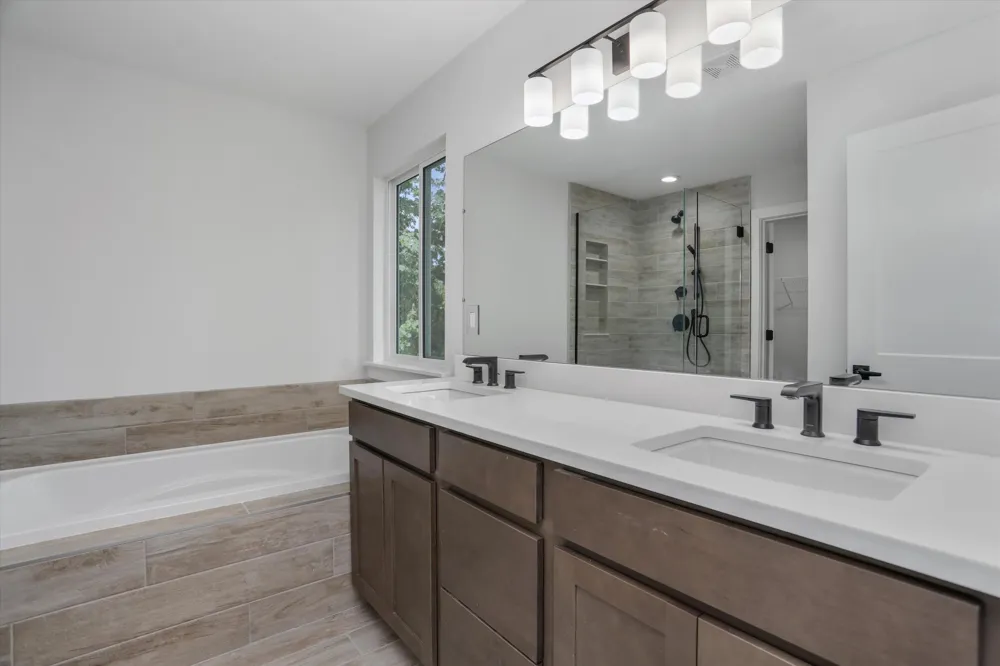 359 Amelia Circle South Lyon, MI 48178
