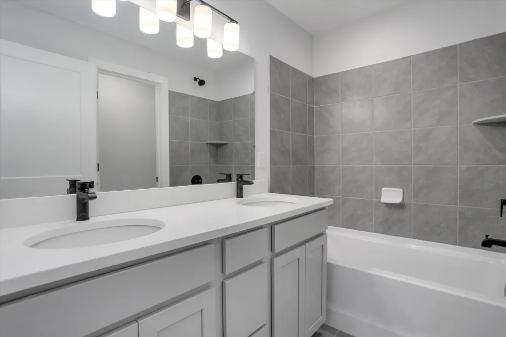 359 Amelia Circle South Lyon, MI 48178