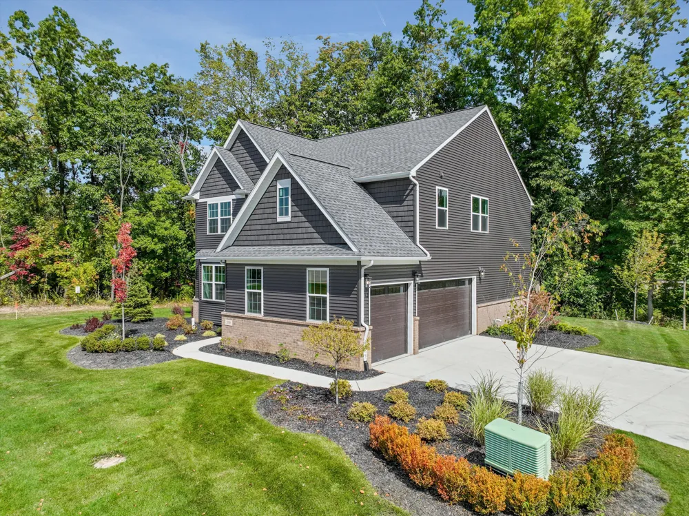 359 Amelia Circle South Lyon, MI 48178