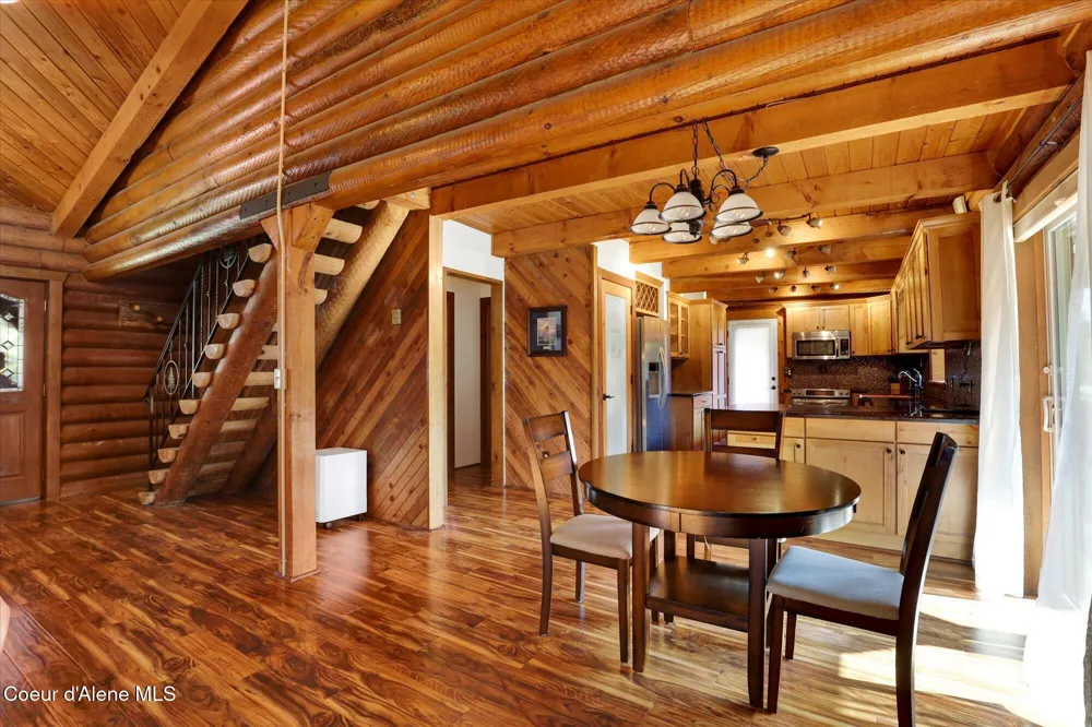 7228 W SENEQUOTEEN TRAIL Spirit Lake, ID 83869