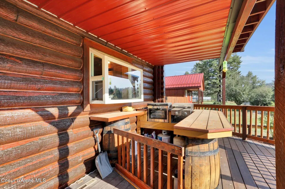 7228 W SENEQUOTEEN TRAIL Spirit Lake, ID 83869