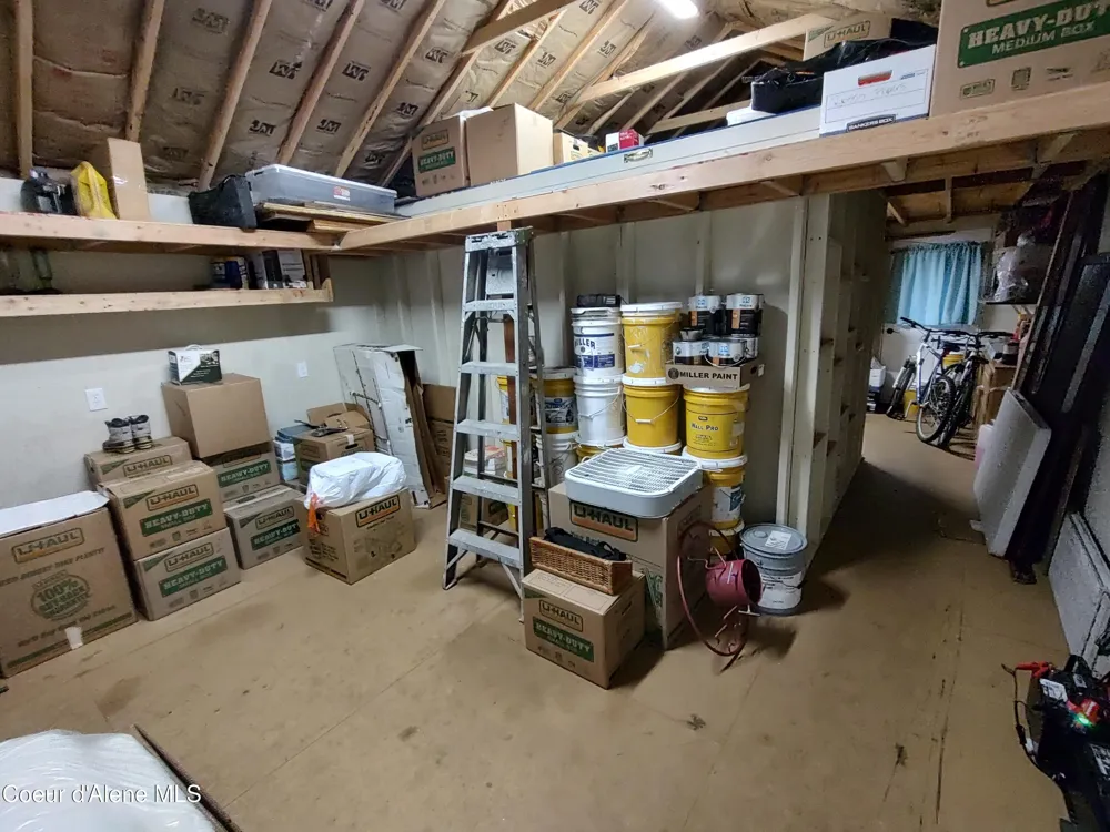 7228 W SENEQUOTEEN TRAIL Spirit Lake, ID 83869