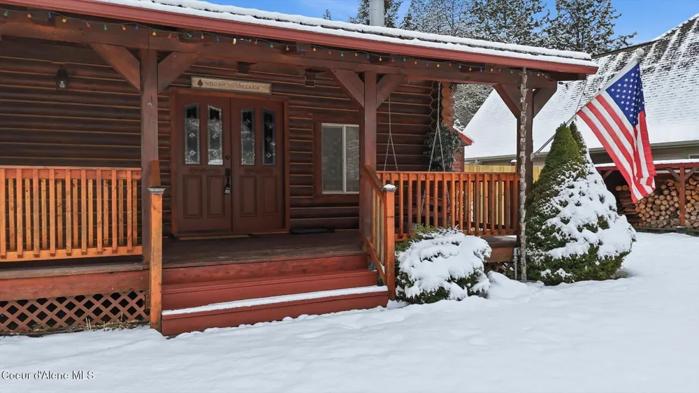 7228 W SENEQUOTEEN TRAIL Spirit Lake, ID 83869