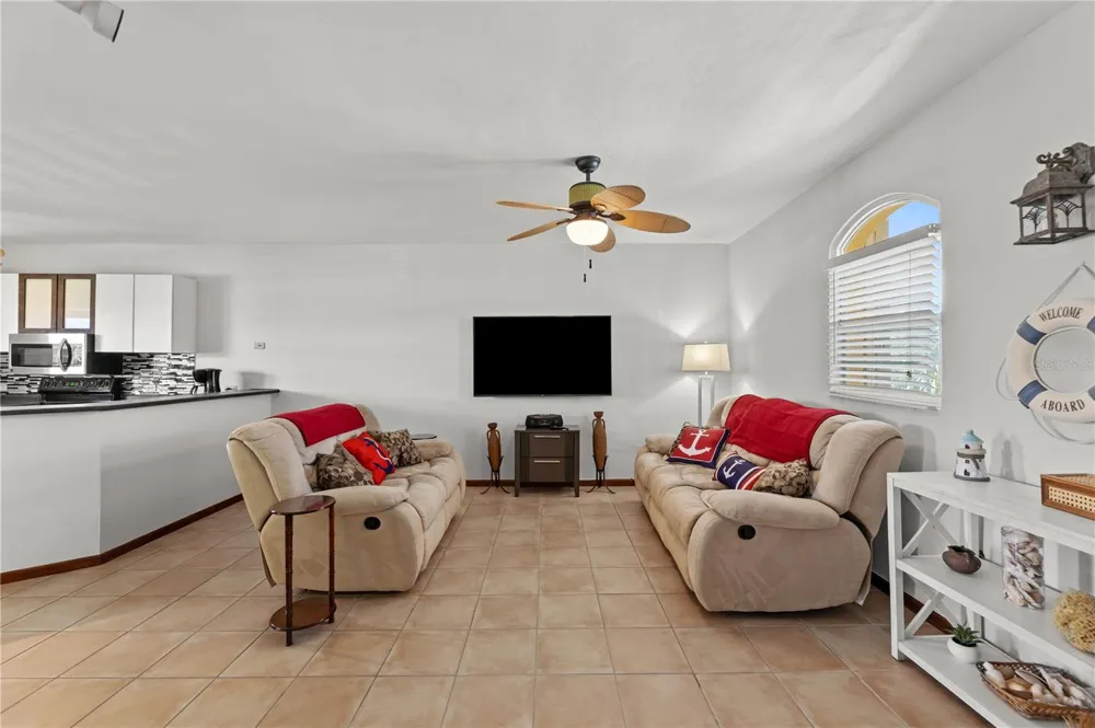 190 CANDELERO DRIVE #9247 Humacao, PR 00791