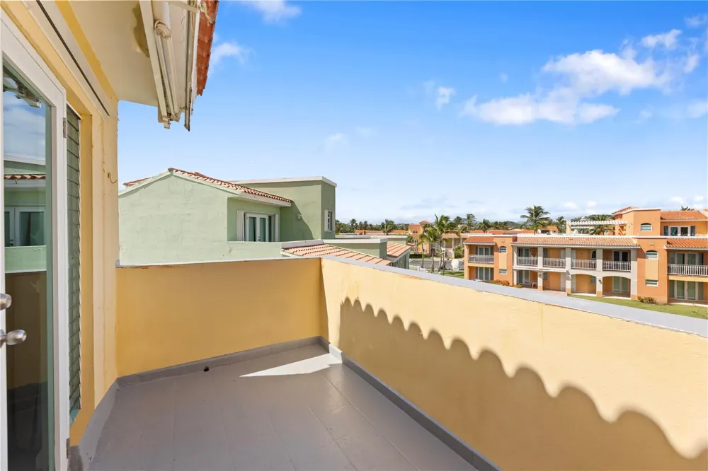 190 CANDELERO DRIVE #9247 Humacao, PR 00791